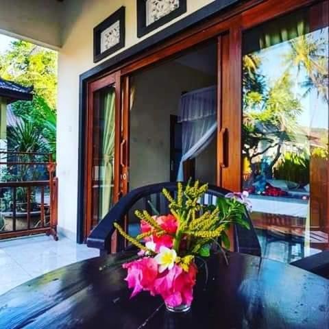 Kputra Homestay Amed  Exterior photo