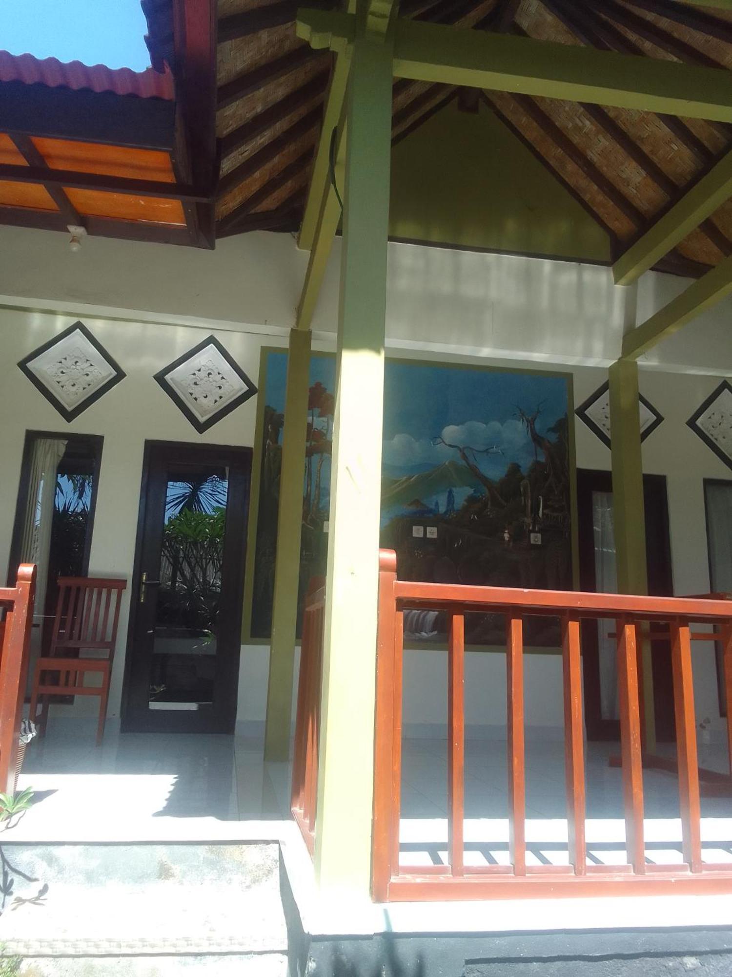 Kputra Homestay Amed  Room photo